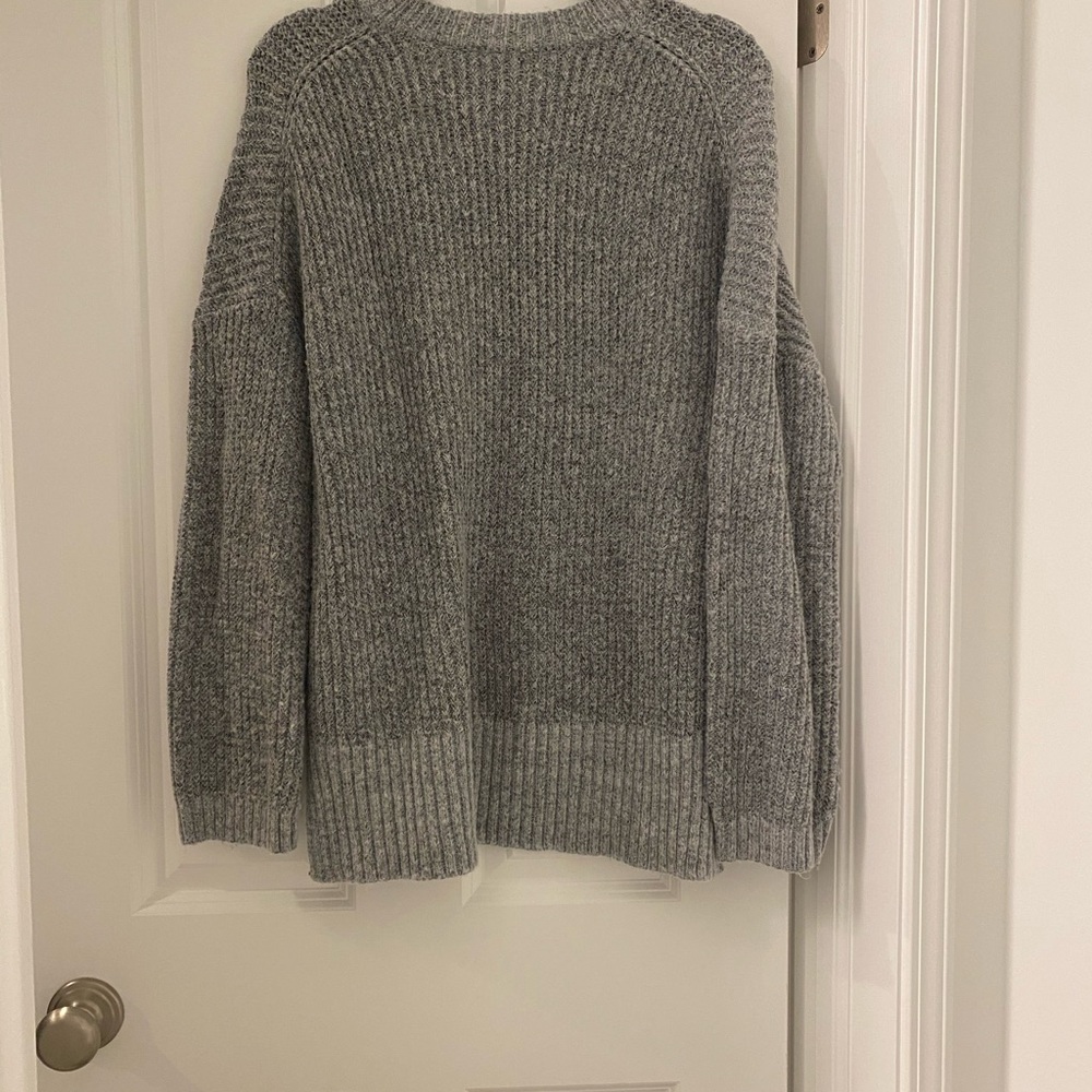 Abercrombie Knit Sweater - Picture 2 of 4